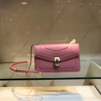 迪丽热巴明星同款宝格丽蛇头包　购物微信加bag88866